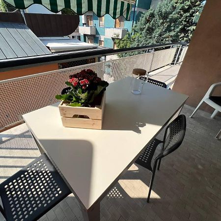 A Casa Di Nonna Apartment Пескара Екстериор снимка