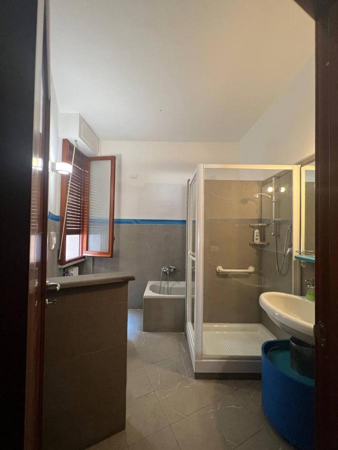 A Casa Di Nonna Apartment Пескара Екстериор снимка