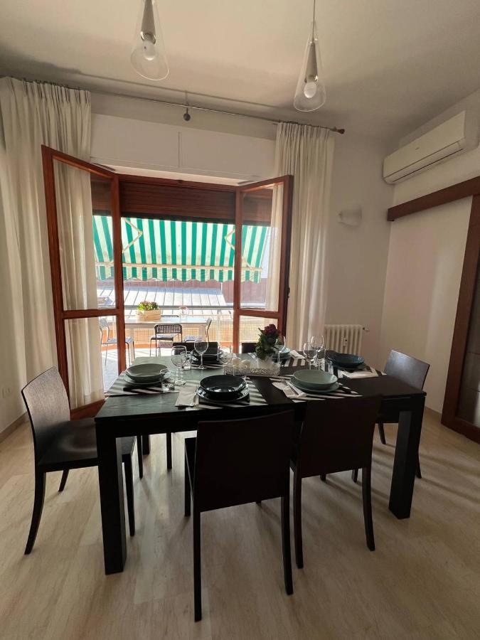 A Casa Di Nonna Apartment Пескара Екстериор снимка