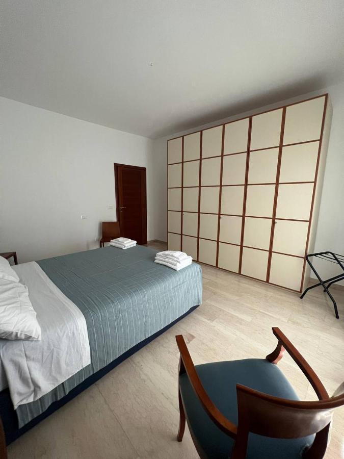 A Casa Di Nonna Apartment Пескара Екстериор снимка