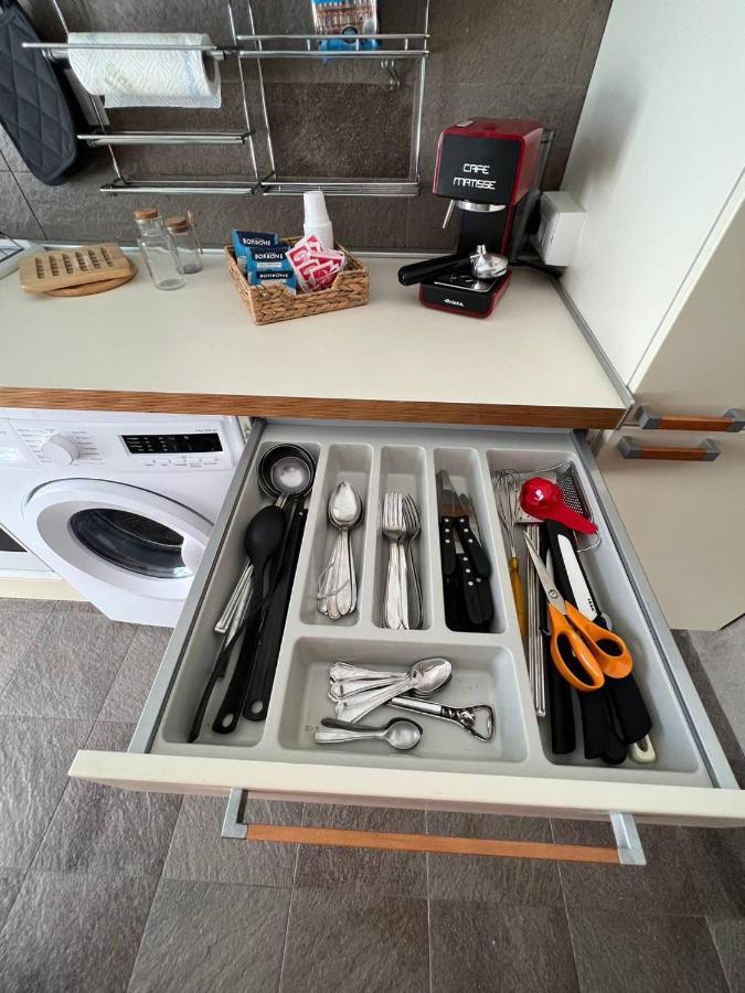 A Casa Di Nonna Apartment Пескара Екстериор снимка