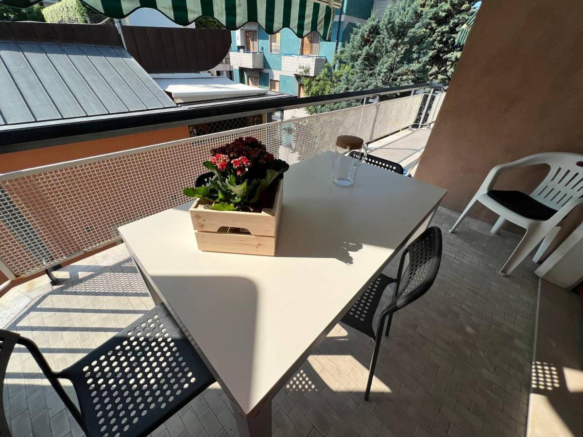 A Casa Di Nonna Apartment Пескара Екстериор снимка