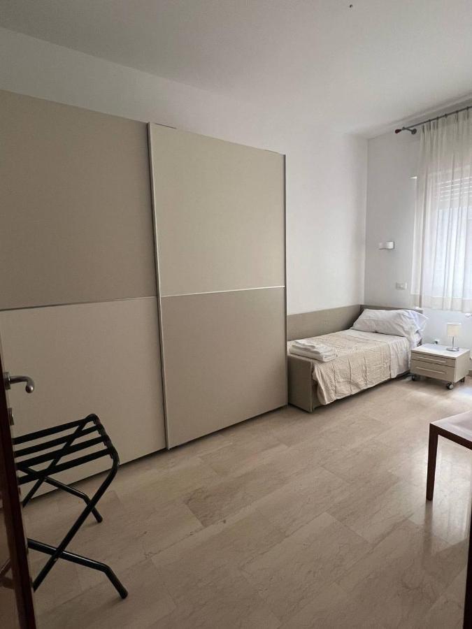 A Casa Di Nonna Apartment Пескара Екстериор снимка