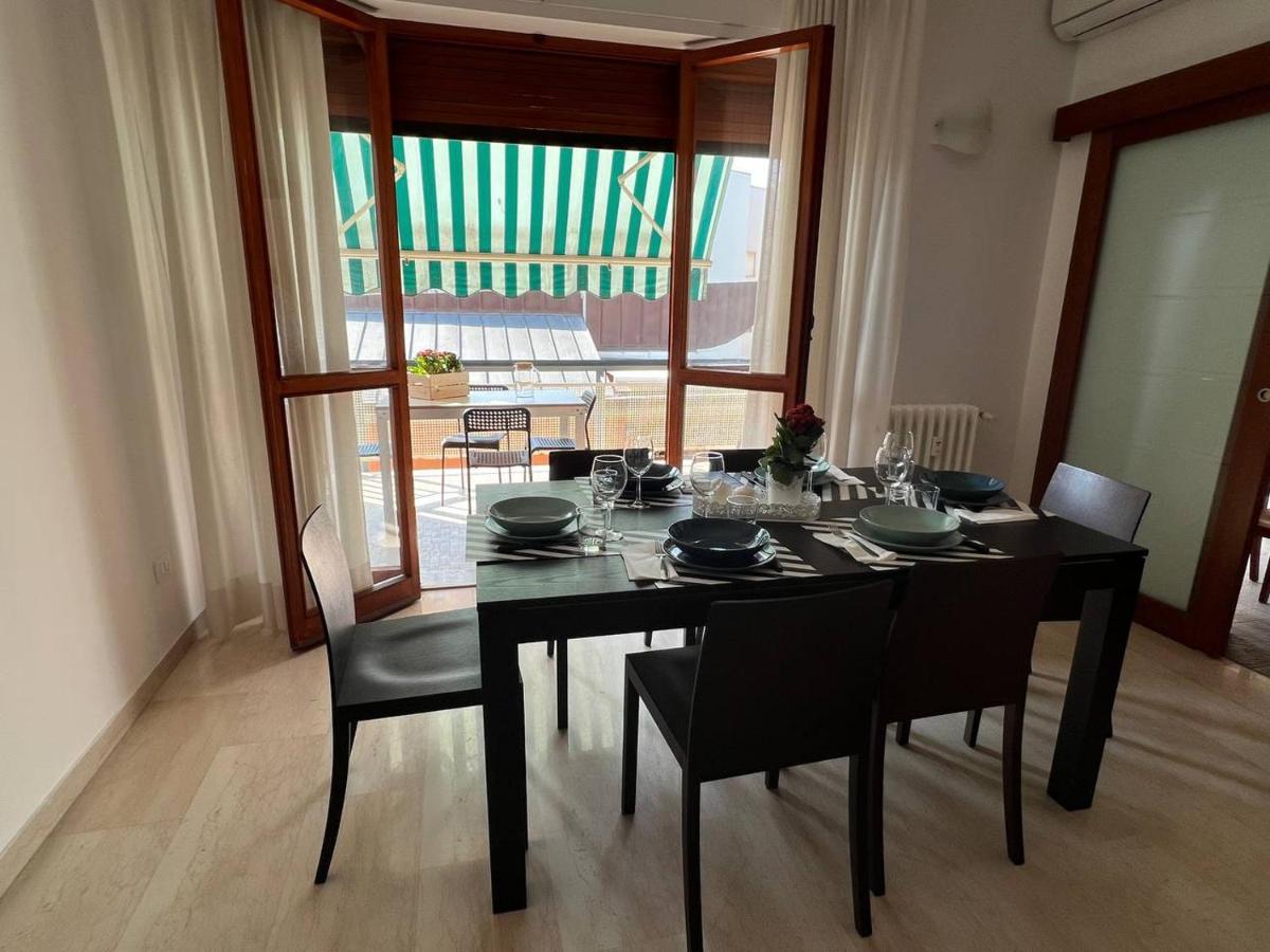 A Casa Di Nonna Apartment Пескара Екстериор снимка